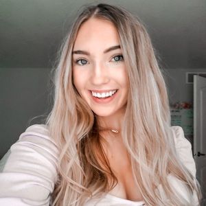 Meet your Posher, Cassie